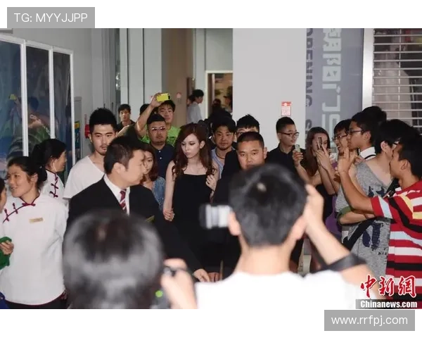 泷泽萝拉2卷入跨国迷案的都市追踪剧震撼揭幕之篇章传奇 泷泽萝拉2卷入跨国迷案的都市追踪剧震撼揭幕之篇章传奇